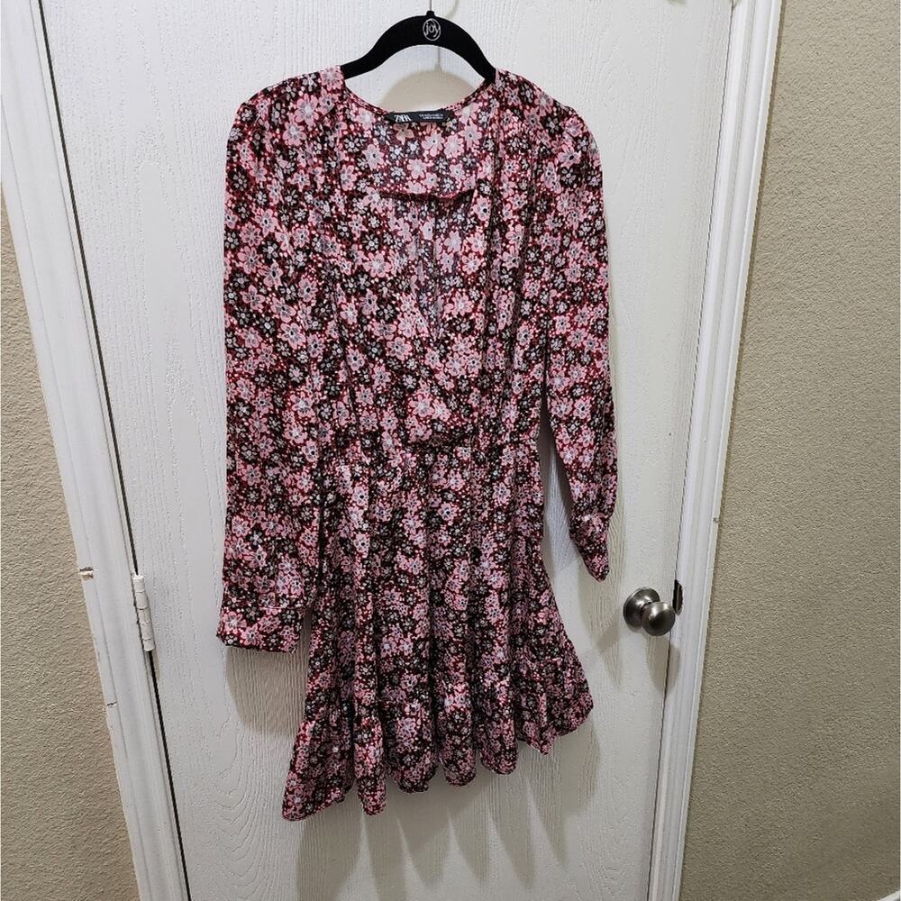 Zara red, pink, and black floral long sleeve mini dress size XS